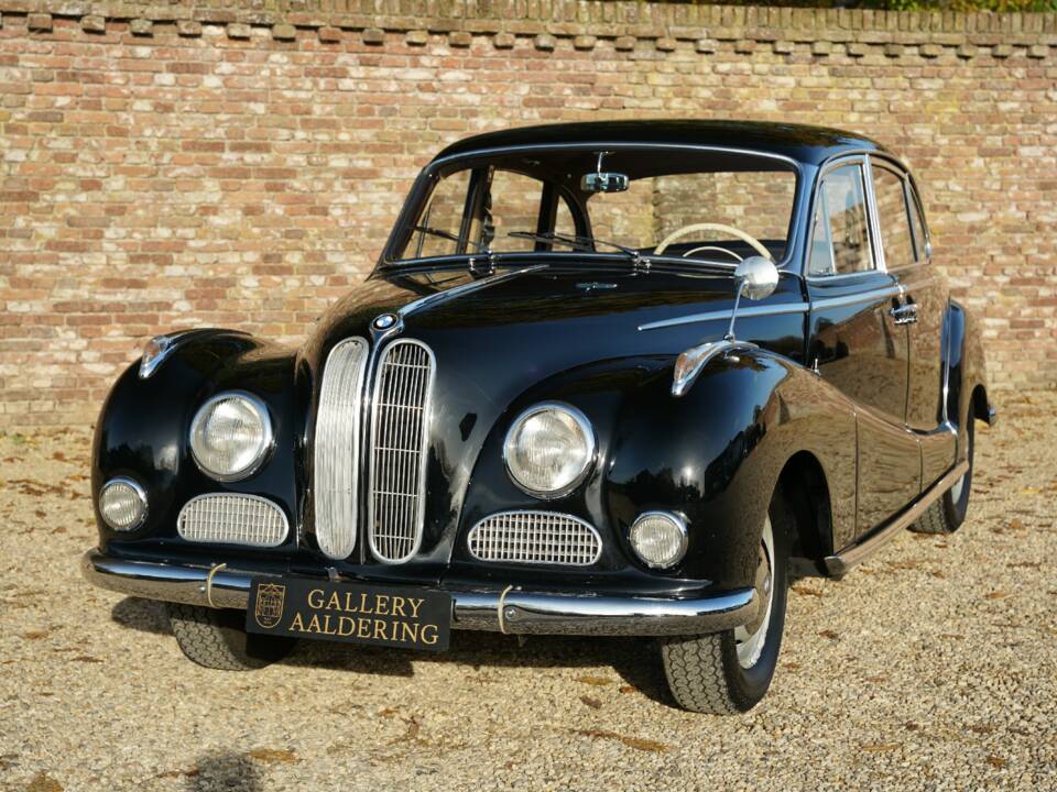 Afbeelding 48/50 van BMW 502 - 3.2 Litre (1958)