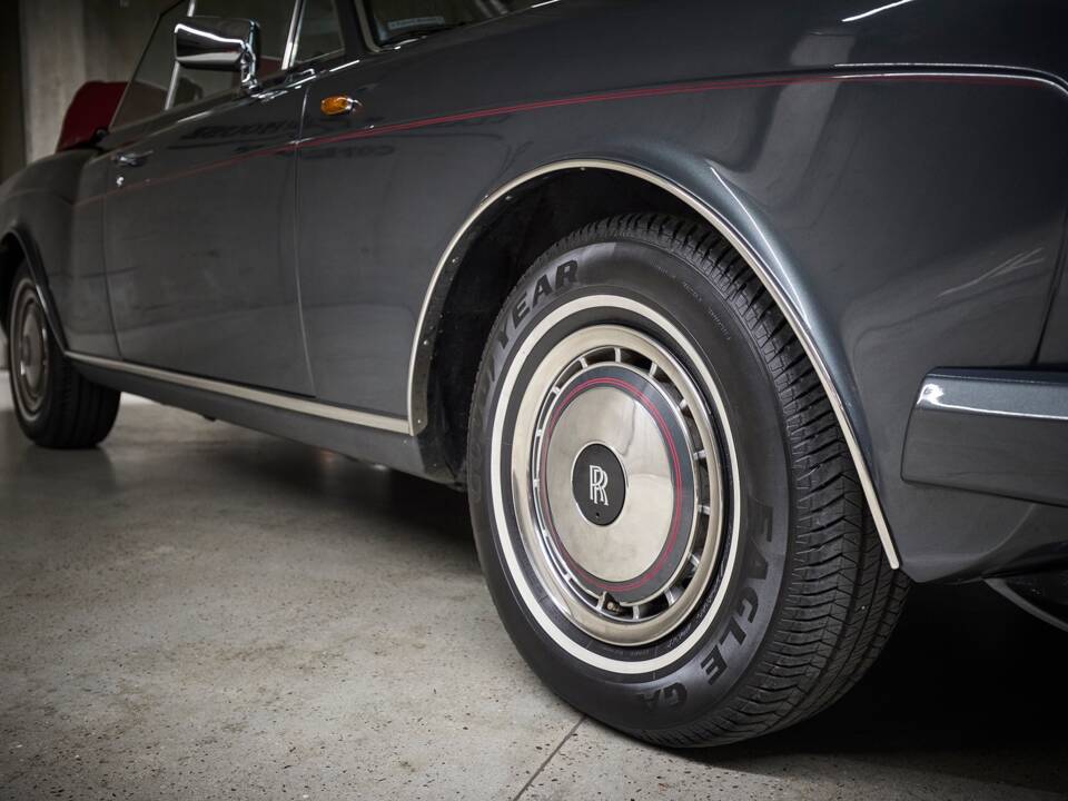 Imagen 26/100 de Rolls-Royce Corniche IV (1995)