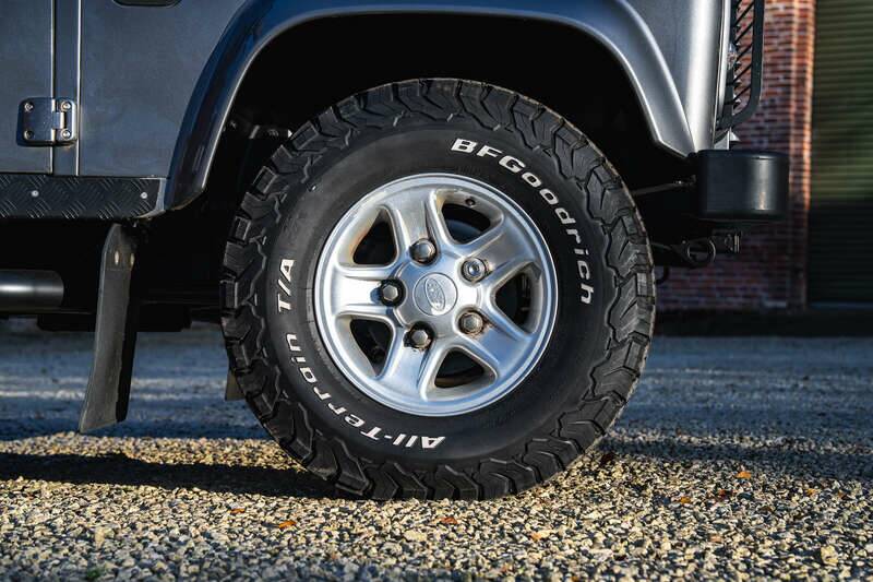 Immagine 19/50 di Land Rover Defender 110 (2008)