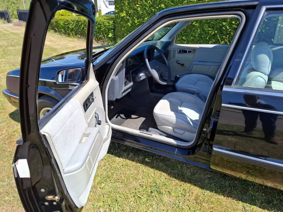 Immagine 13/73 di Dodge Lancer 2.2 Turbo (1986)