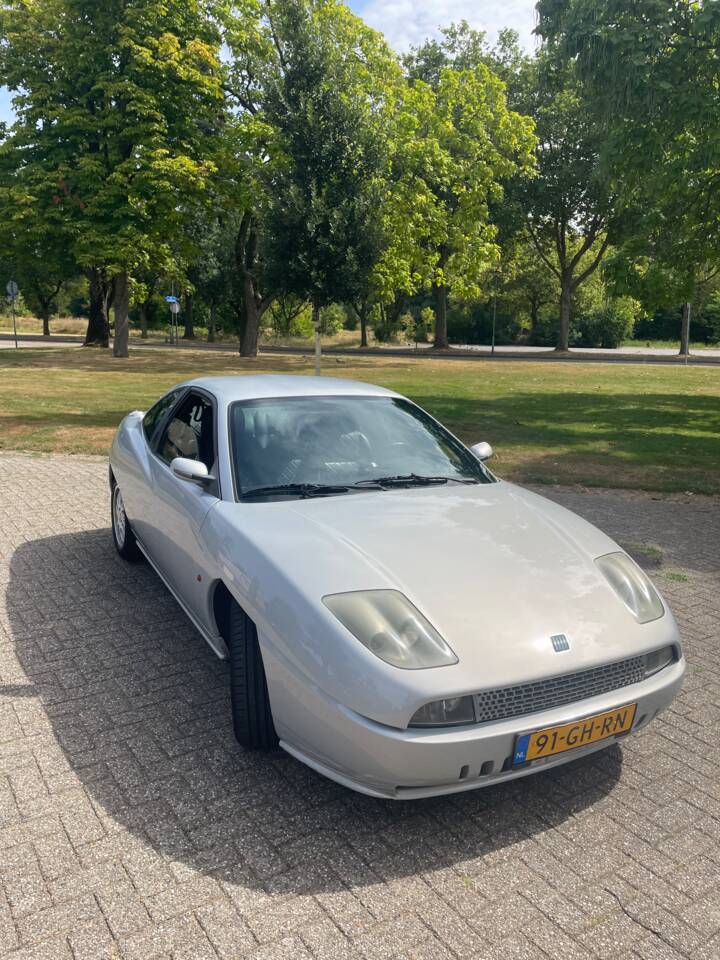 Bild 8/39 von FIAT Coupé 1.8 16V (2000)