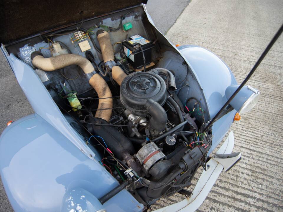 Image 35/38 de Citroën 2 CV 6 (1988)