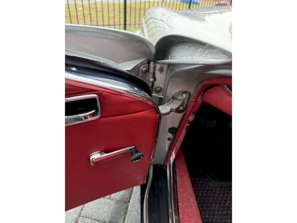 Bild 23/36 von Mercedes-Benz 280 SL (1970)