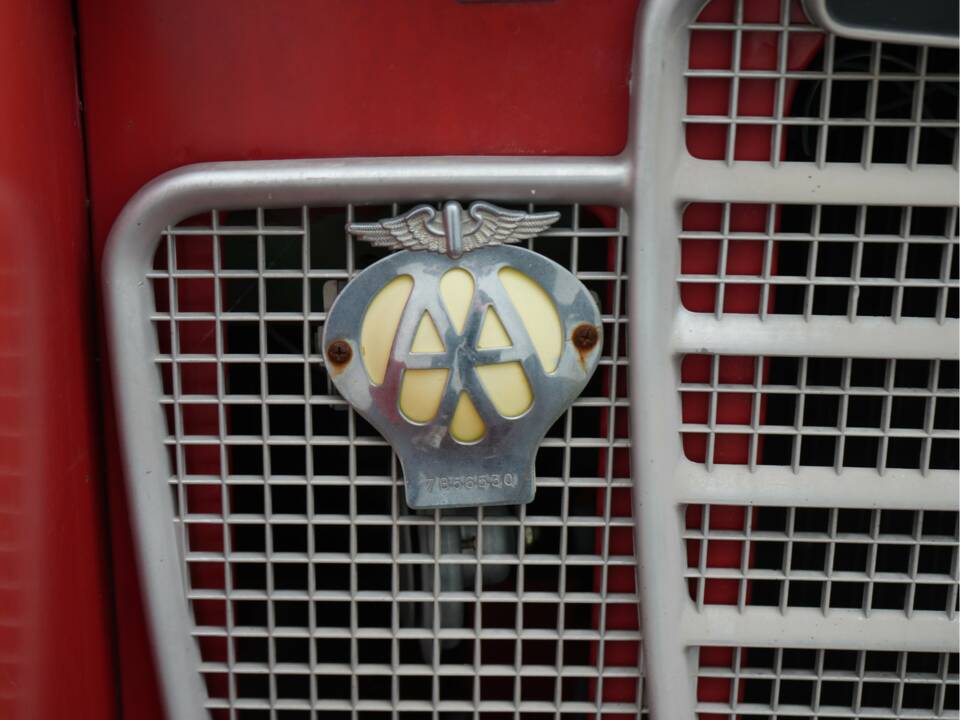 Bild 38/46 von Land Rover 109 (1973)