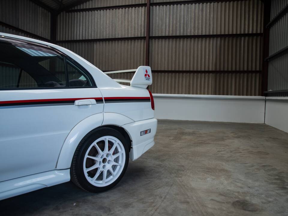 Image 30/50 de Mitsubishi Lancer Evolution VI (2000)