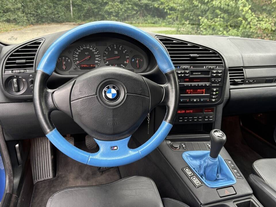 Image 12/23 de BMW M3 (1997)