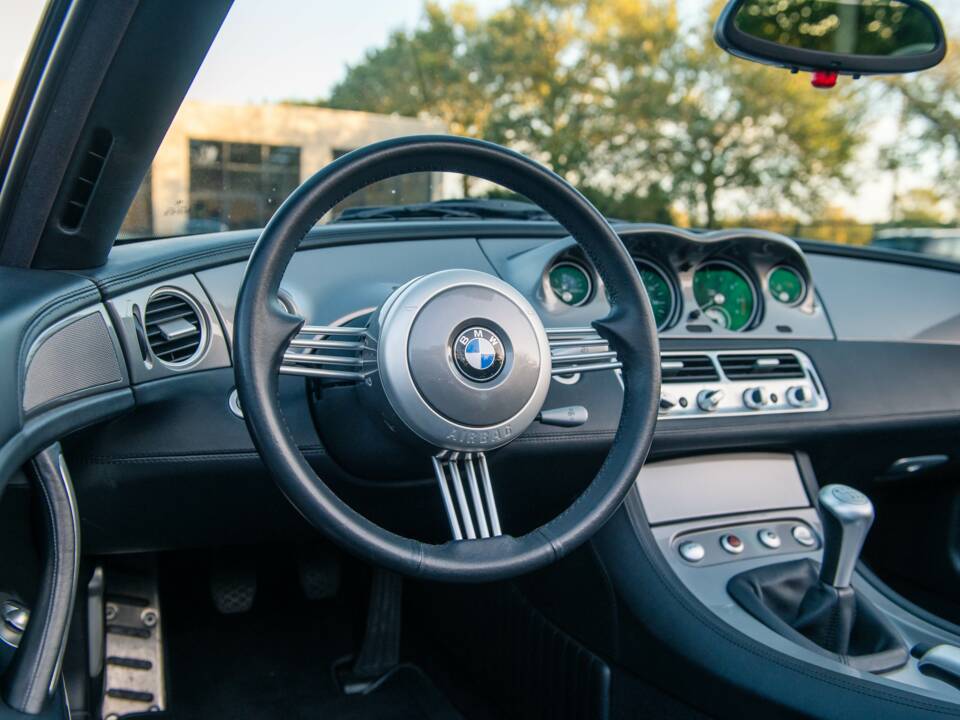 Bild 25/31 von BMW Z8 (2000)
