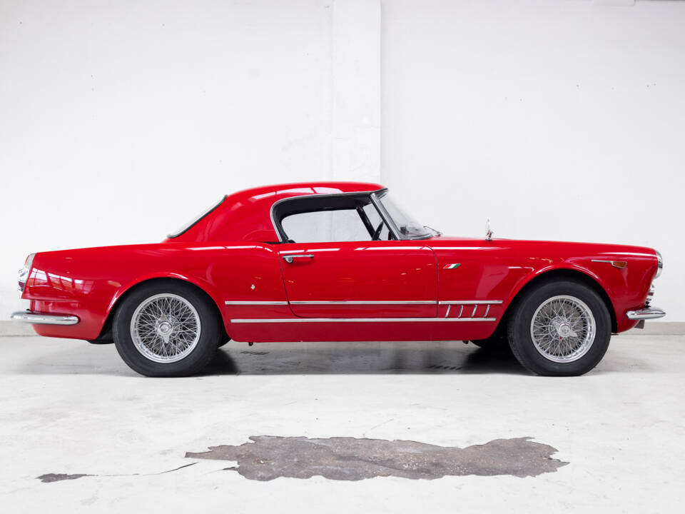 Image 4/39 of Alfa Romeo 2000 Spider (1960)