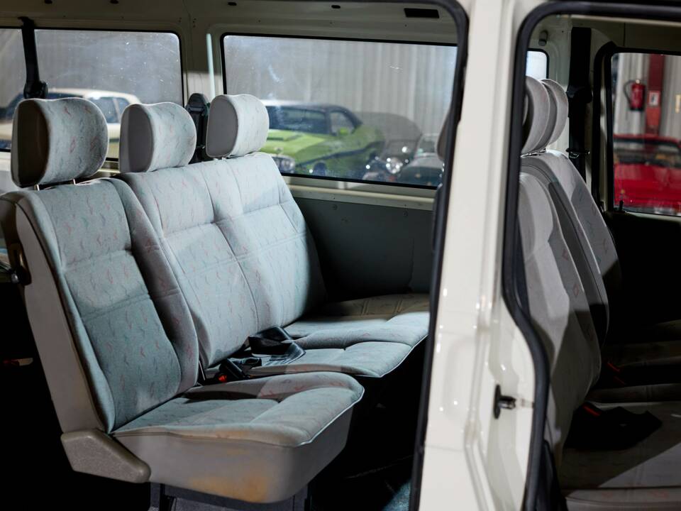 Image 43/56 of Volkswagen T4 Kombi 2.0 (1998)