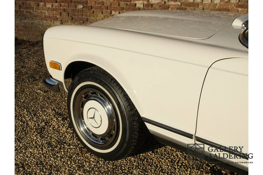 Image 25/50 of Mercedes-Benz 280 SL (1970)