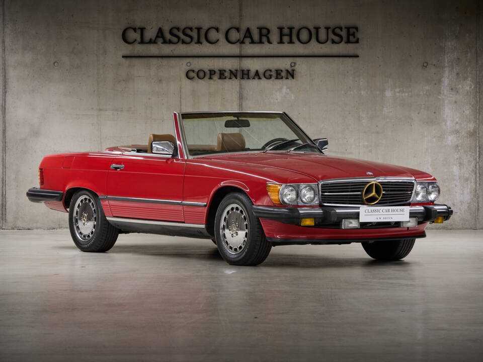 Image 7/89 of Mercedes-Benz 560 SL (1986)
