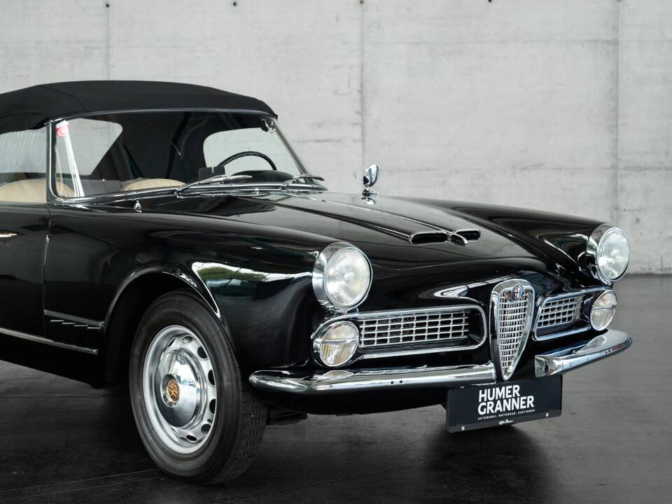 Image 4/50 of Alfa Romeo 2000 Spider (1959)