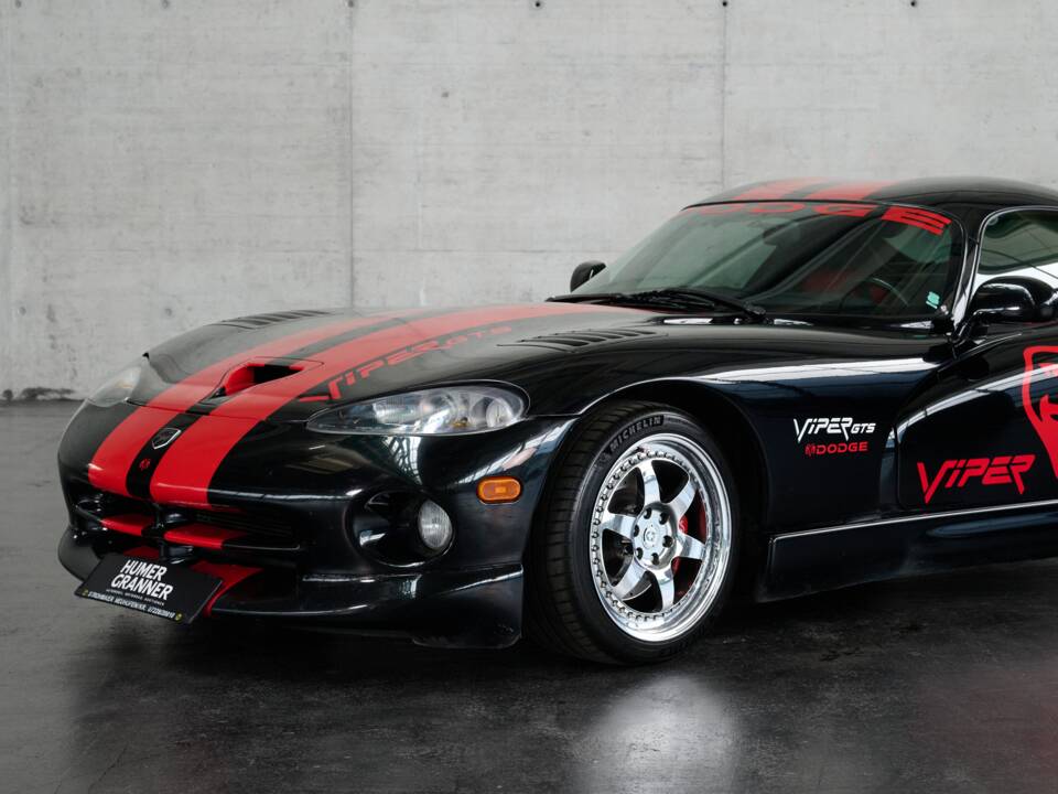 Image 1/50 of Dodge Viper GTS (2005)
