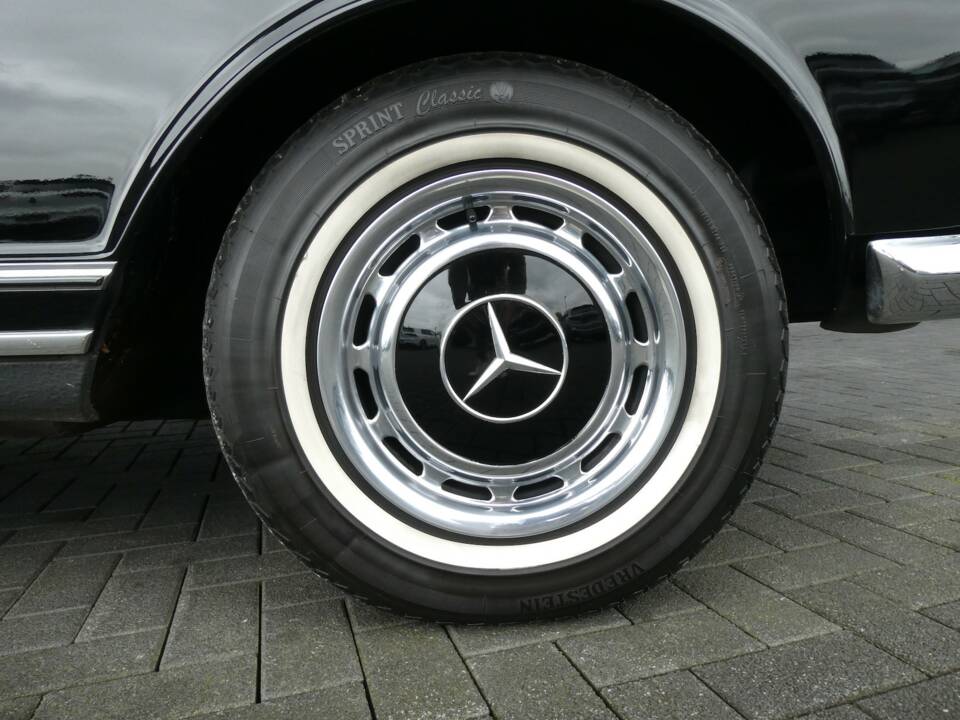 Imagen 26/26 de Mercedes-Benz 230 SL (1967)