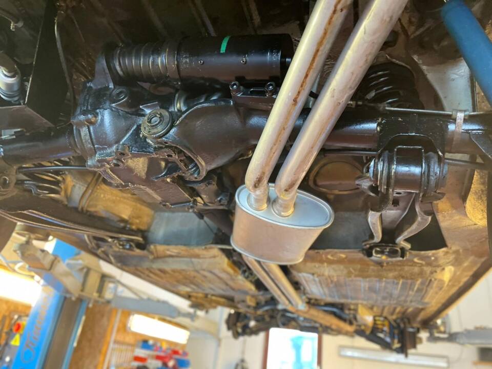 Image 66/73 of Mercedes-Benz 280 SE (1971)