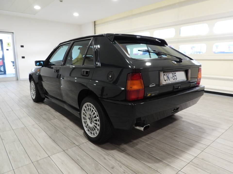 Imagen 4/8 de Lancia Delta HF Integrale 16V (1992)