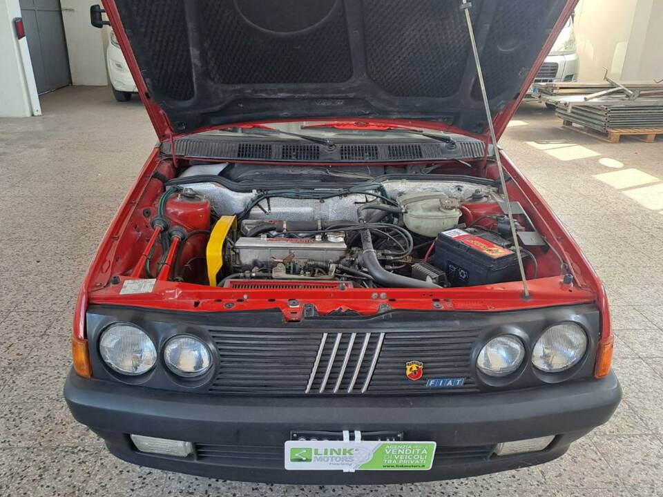 Afbeelding 26/48 van FIAT Ritmo 130 TC Abarth (1984)