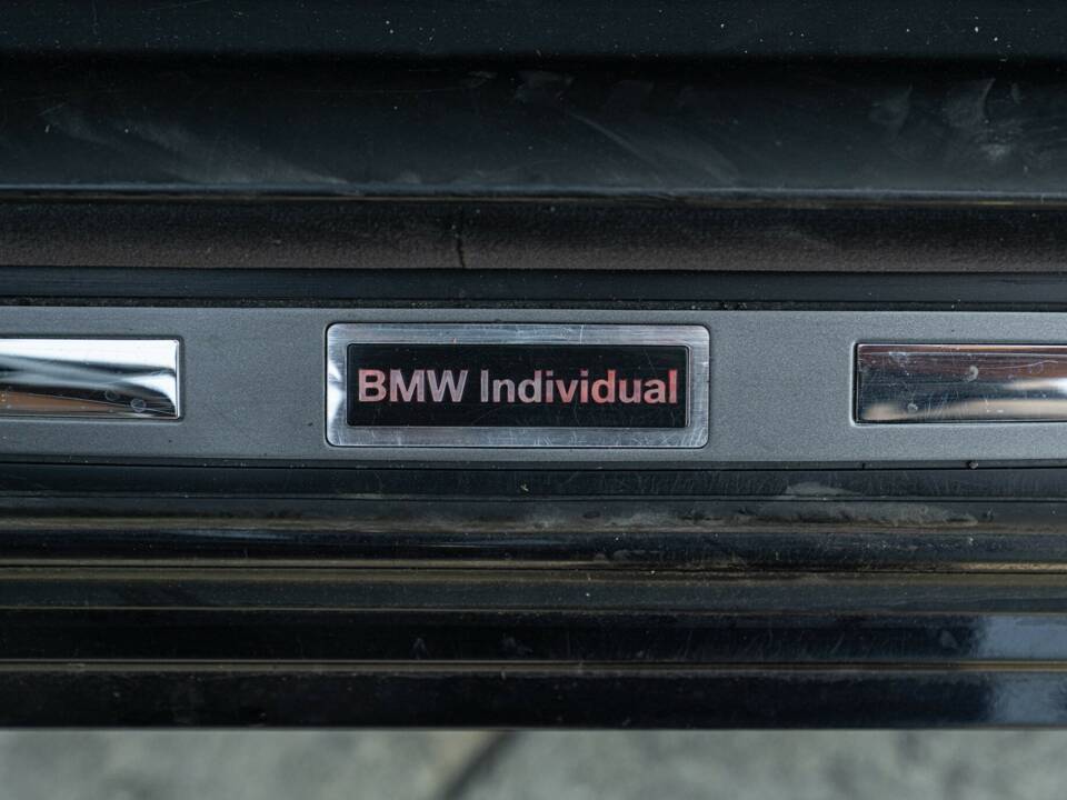 Image 28/50 de BMW 745Li (2001)