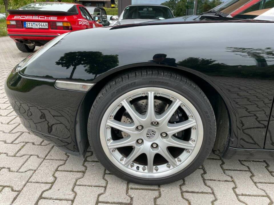 Imagen 7/20 de Porsche 911 Carrera (2001)