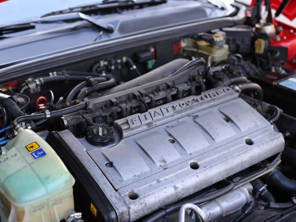 Image 35/39 of FIAT Coupé 2.0 20V Turbo (1997)