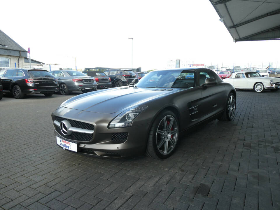 Image 3/15 of Mercedes-Benz SLS AMG (2012)