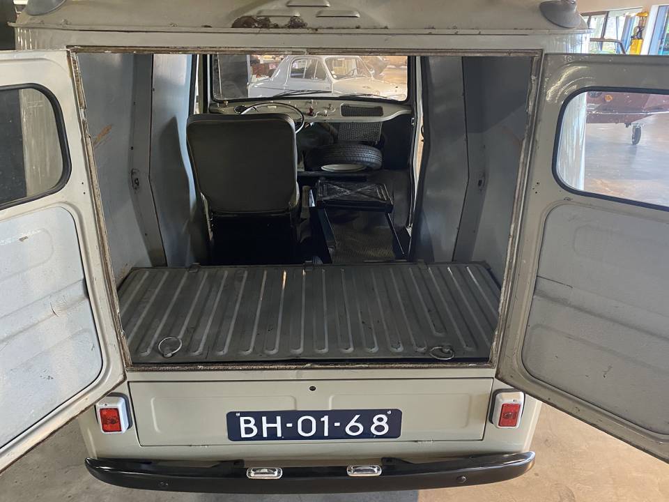 Afbeelding 20/21 van Glas Goggomobil TL 250 (1960)