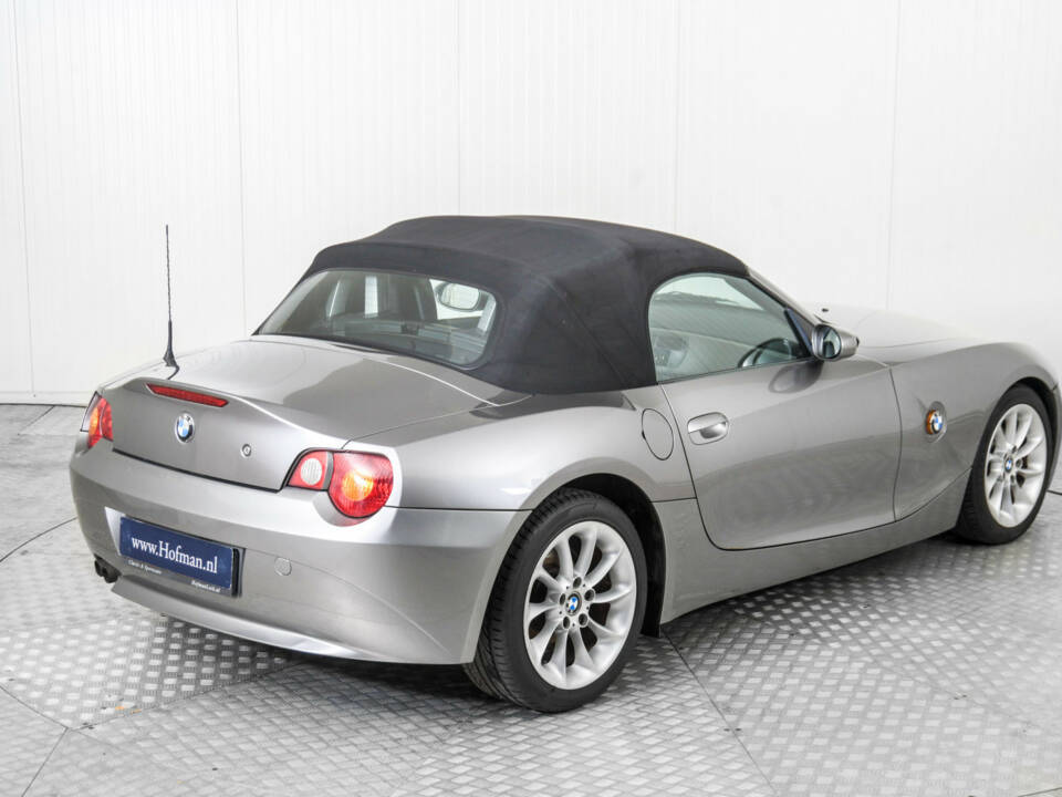 Image 44/50 de BMW Z4 2.2i (2004)