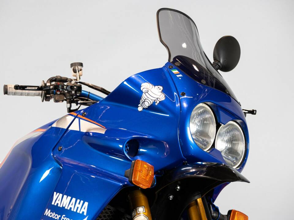 Bild 21/50 von Yamaha XTZ 750 Super Ténéré (1993)