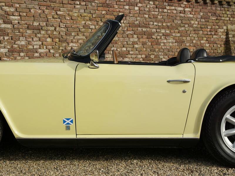 Image 33/50 of Triumph TR 6 (1971)