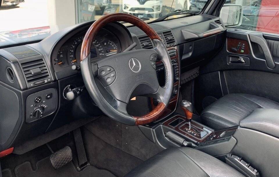 Image 8/16 of Mercedes-Benz G 400 CDI (SWB) (2001)