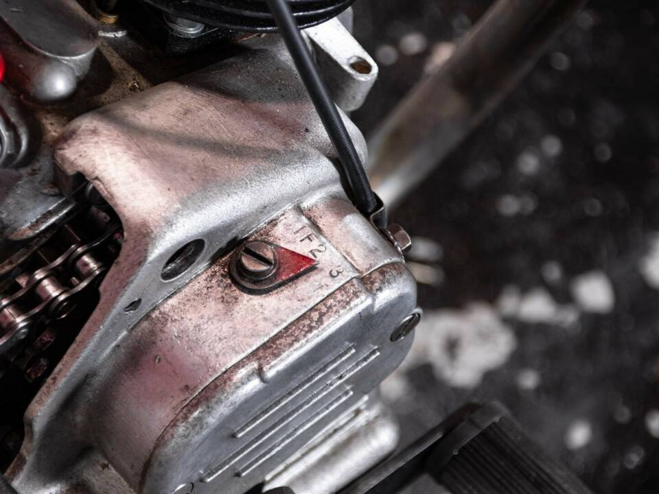 Image 47/50 de Ducati Cucciolo (1953)