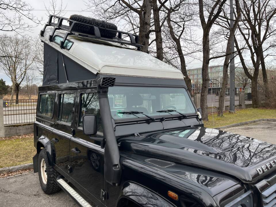 Image 43/93 of Land Rover Defender 110 (2014)