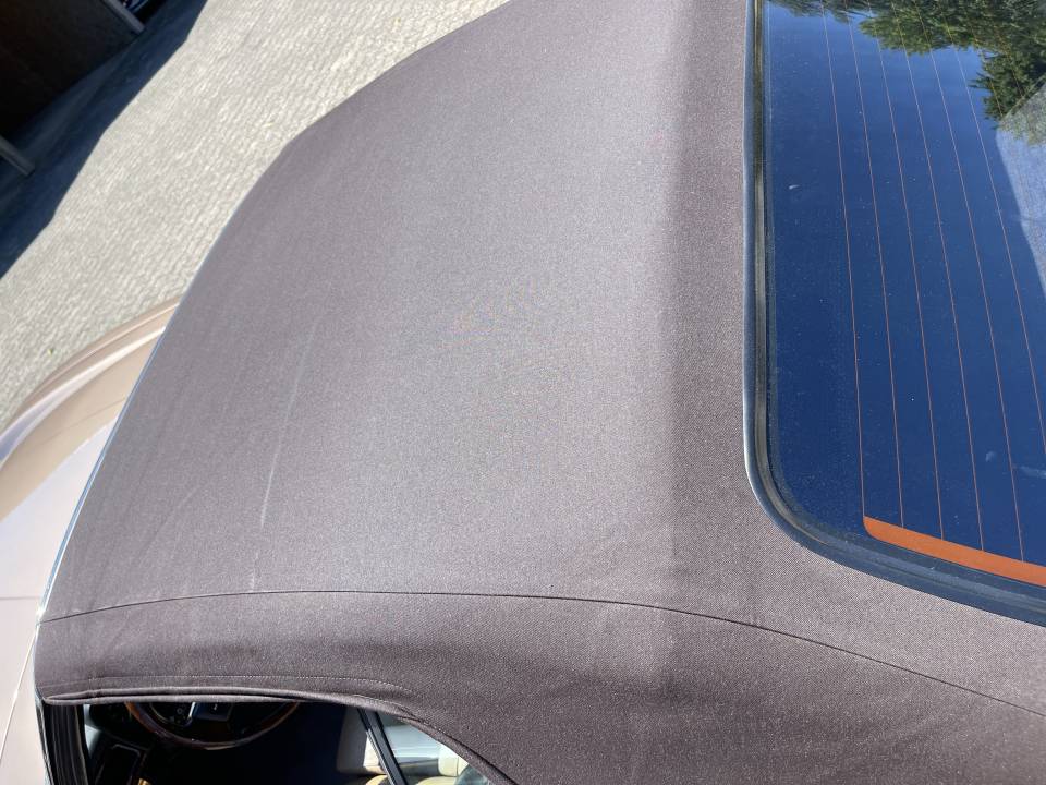 Bild 40/42 von Jaguar XJ-S Convertible (1989)