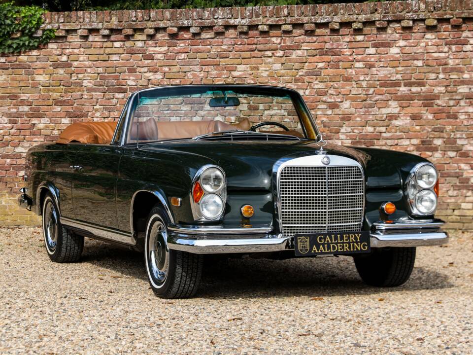 Afbeelding 29/50 van Mercedes-Benz 280 SE (1969)