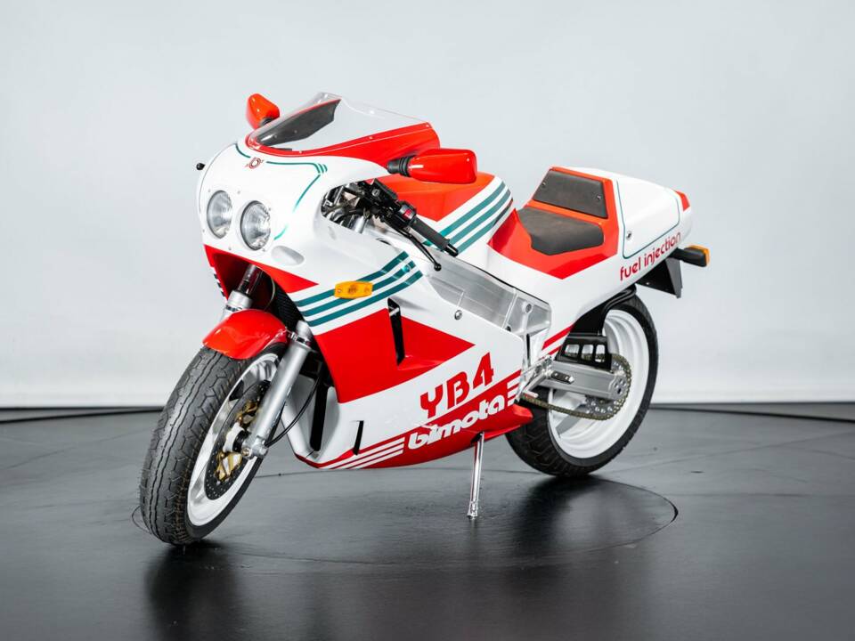 Imagen 7/31 de Bimota DUMMY (1988)
