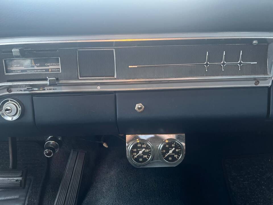 Bild 12/26 von Plymouth Fury I (1966)