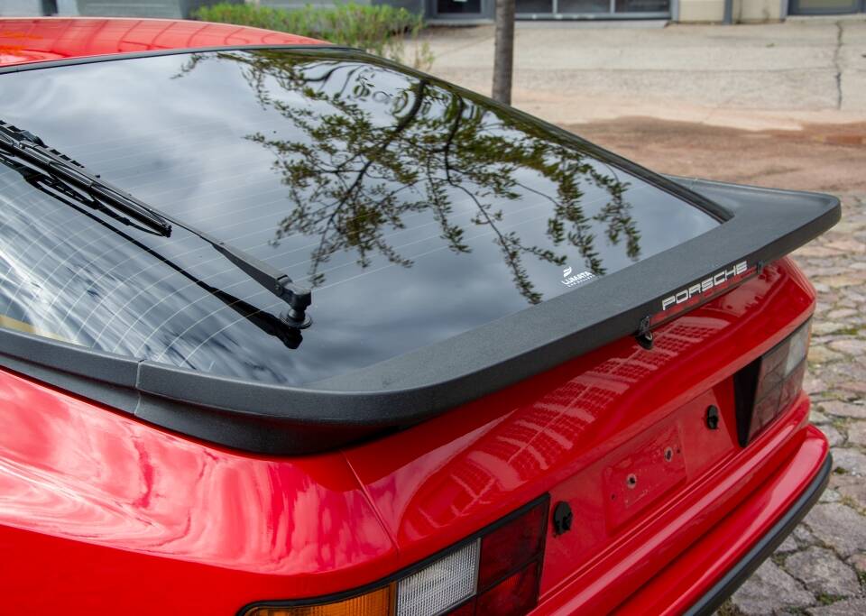 Image 11/22 of Porsche 944 (1982)