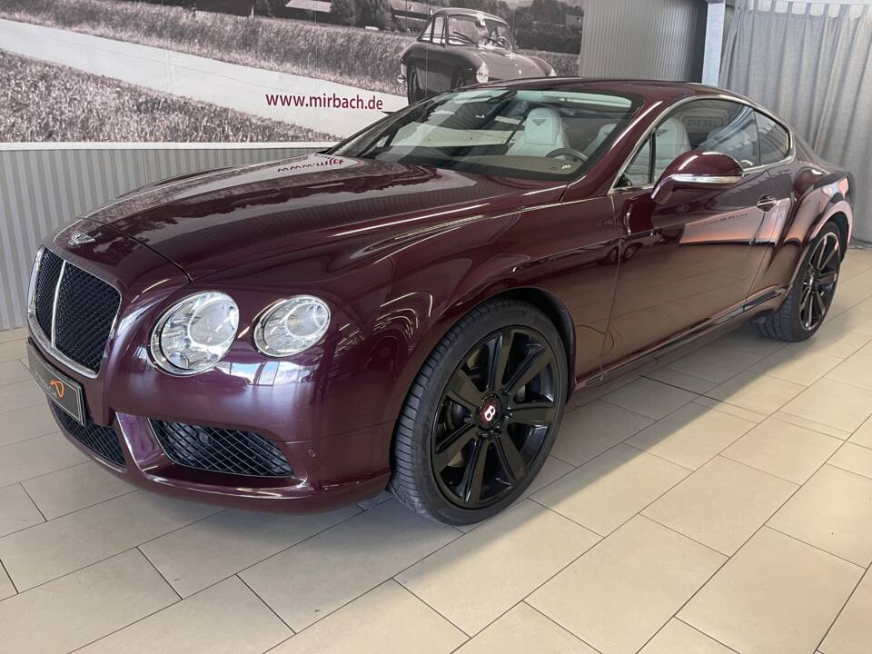 Image 3/20 of Bentley Continental GT V8 (2012)