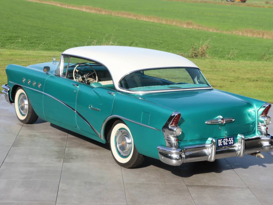 Image 2/50 of Buick 60 Century Riviera (1955)