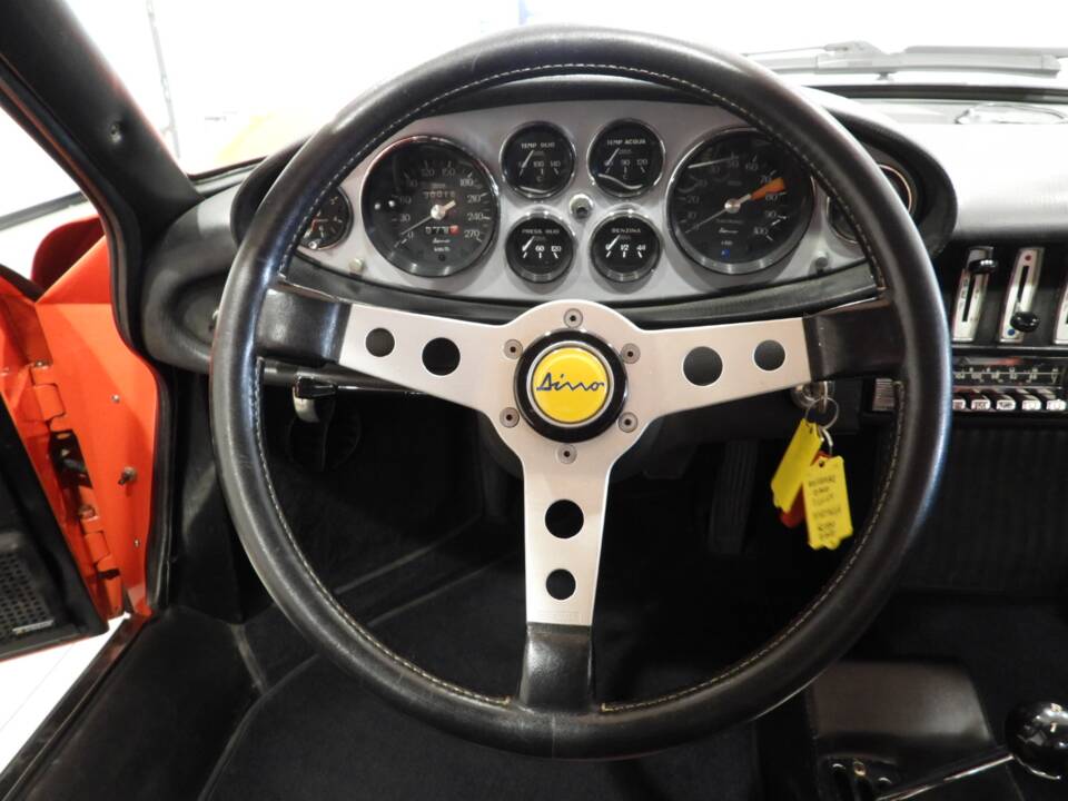 Bild 6/15 von Ferrari Dino 246 GT (1973)
