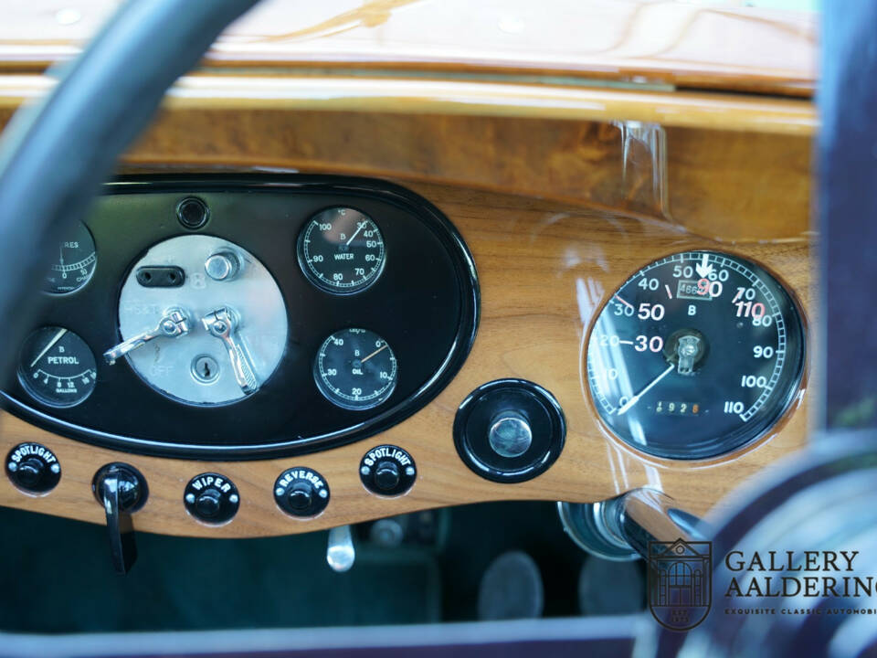 Image 21/50 de Bentley 3 1&#x2F;2 Litre (1933)