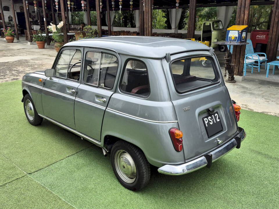 Bild 15/54 von Renault R 4 (1972)