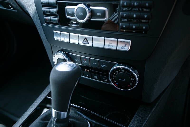 Image 22/33 of Mercedes-Benz C 63 AMG "Edition 507" (2013)