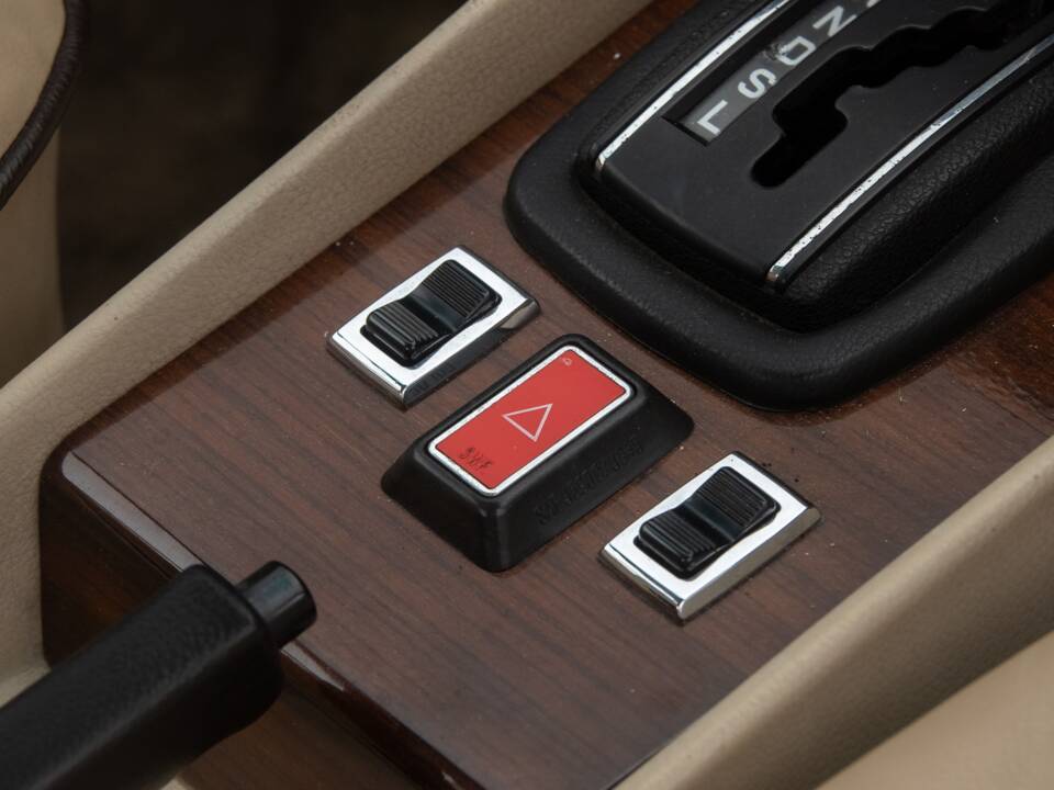 Bild 32/50 von Mercedes-Benz 350 SL (1979)