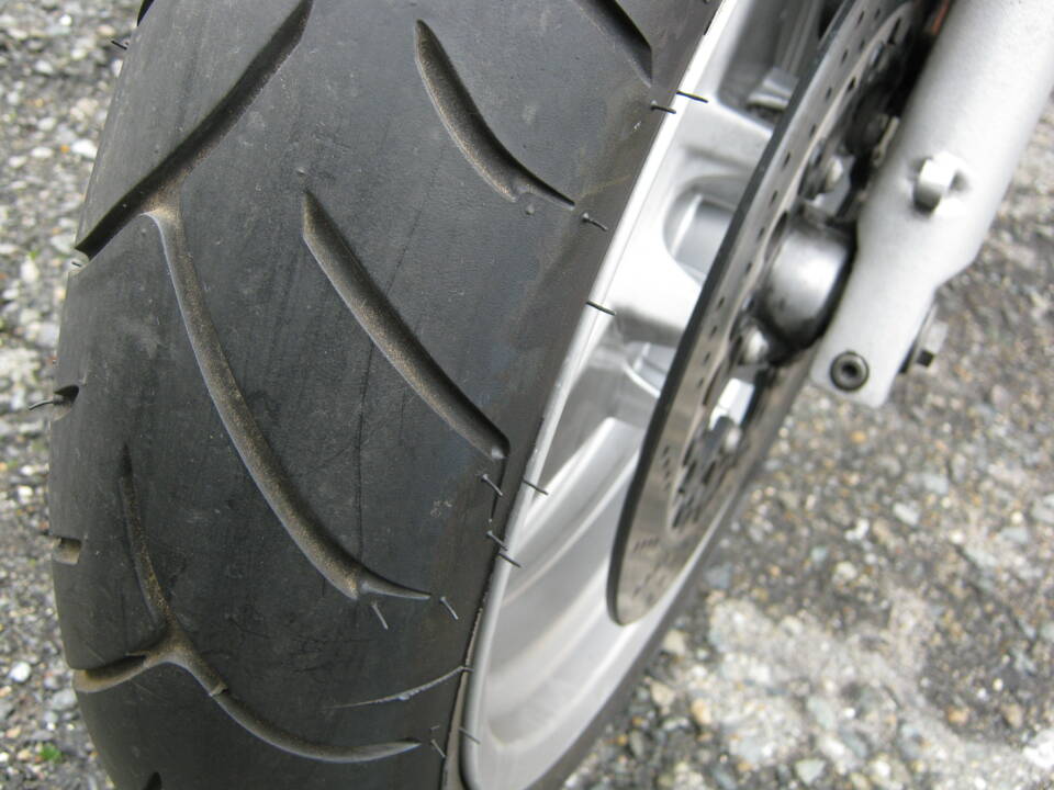 Immagine 4/9 di BMW DUMMY (2000)