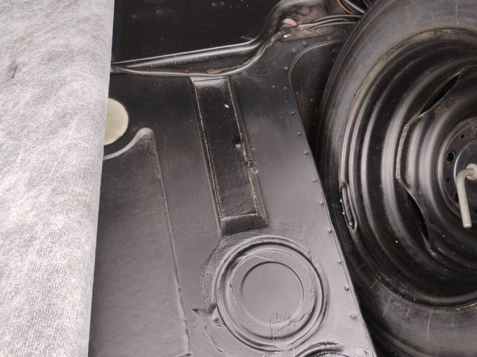 Image 10/11 de Mercedes-Benz 280 E (1972)