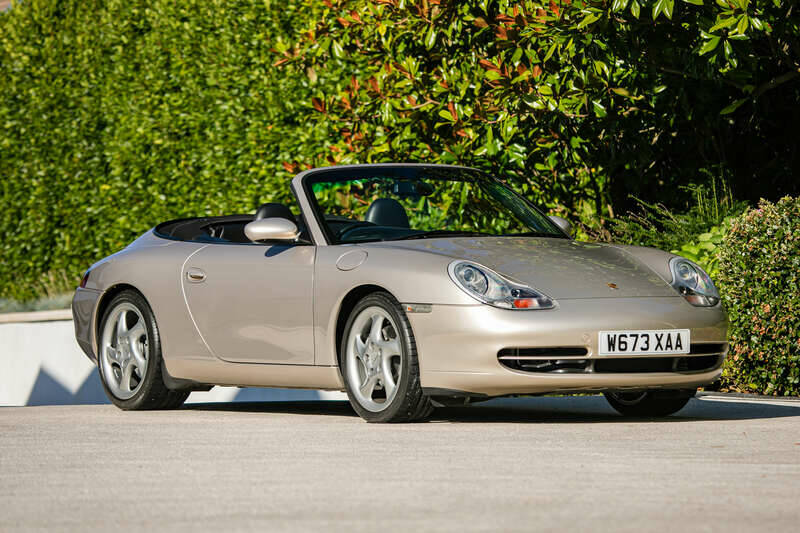 Imagen 1/27 de Porsche 911 Carrera 4 (2000)