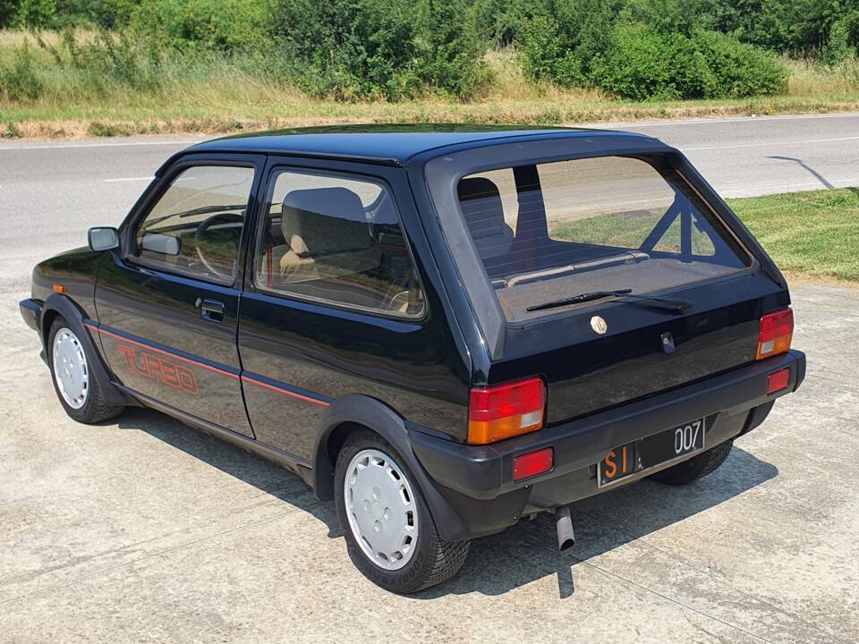 Image 7/34 de MG Metro Turbo (1984)