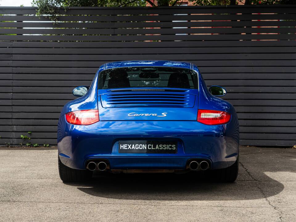 Image 15/50 of Porsche 911 Carrera S (2010)