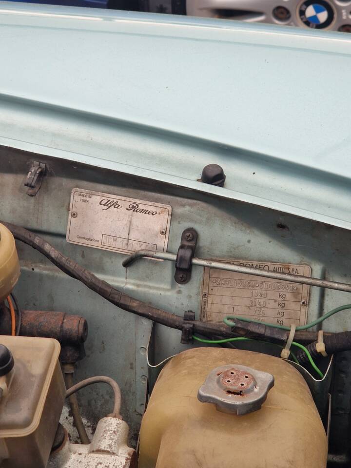 Bild 21/22 von Alfa Romeo 1.6 Spider (1983)